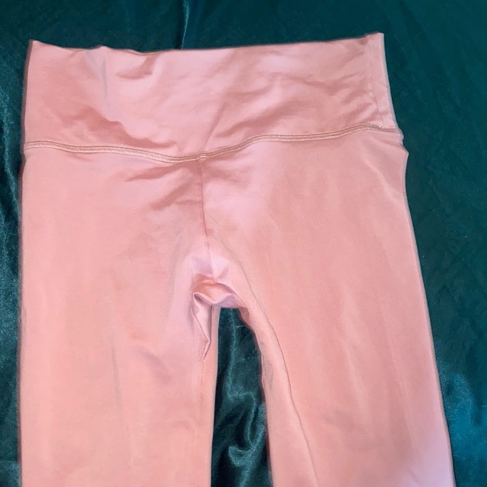 Nude pink leggings